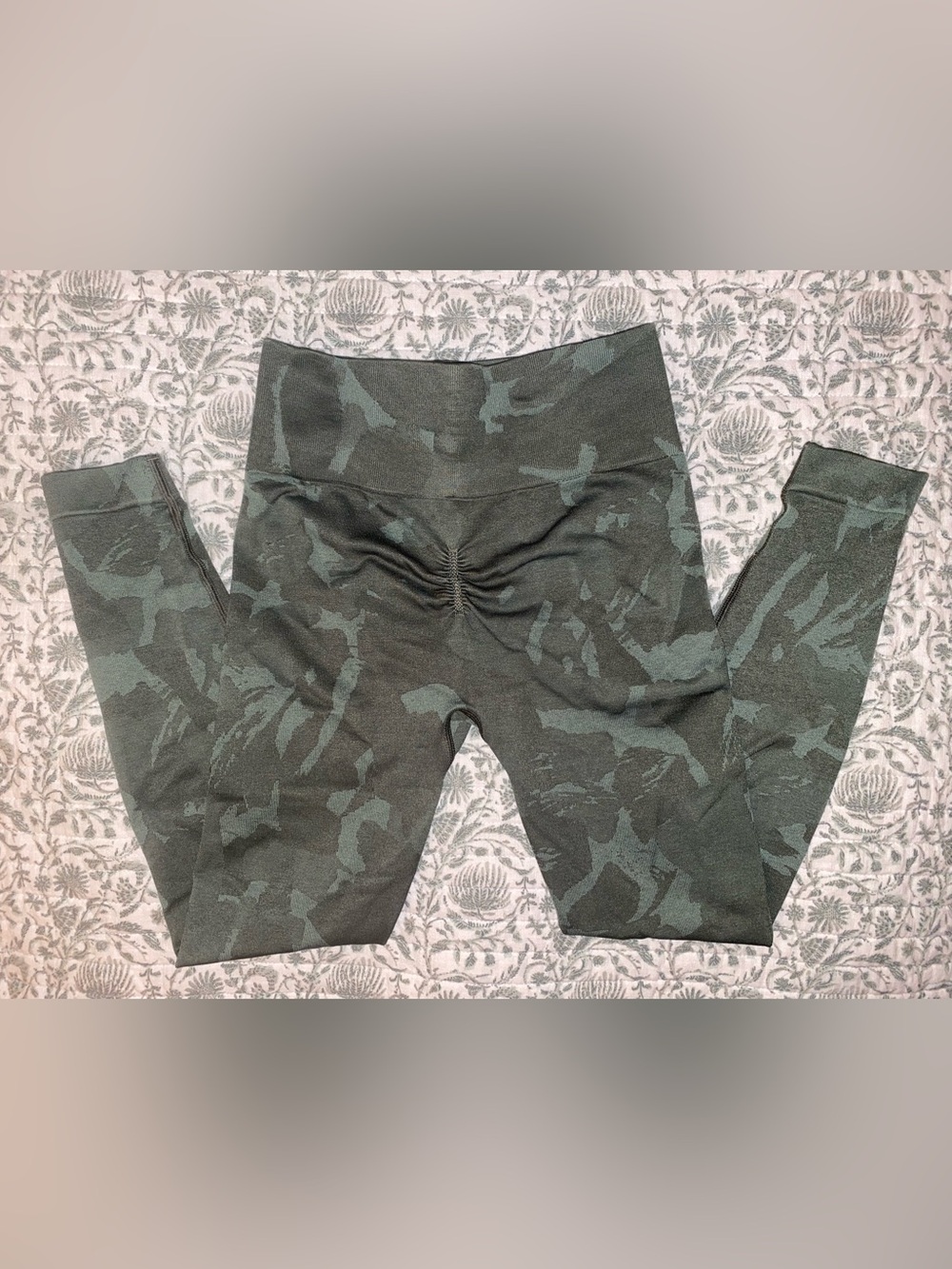 Gymshark Scrunch But Camo Leggings